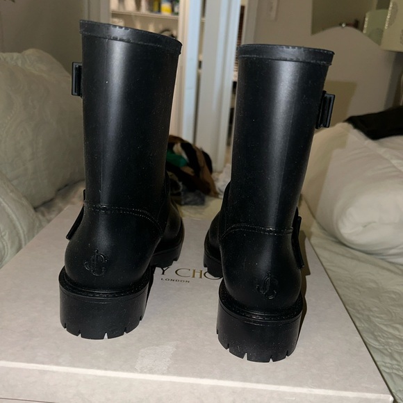 Jimmy Choo Rubber Rain boots - Picture 7 of 9